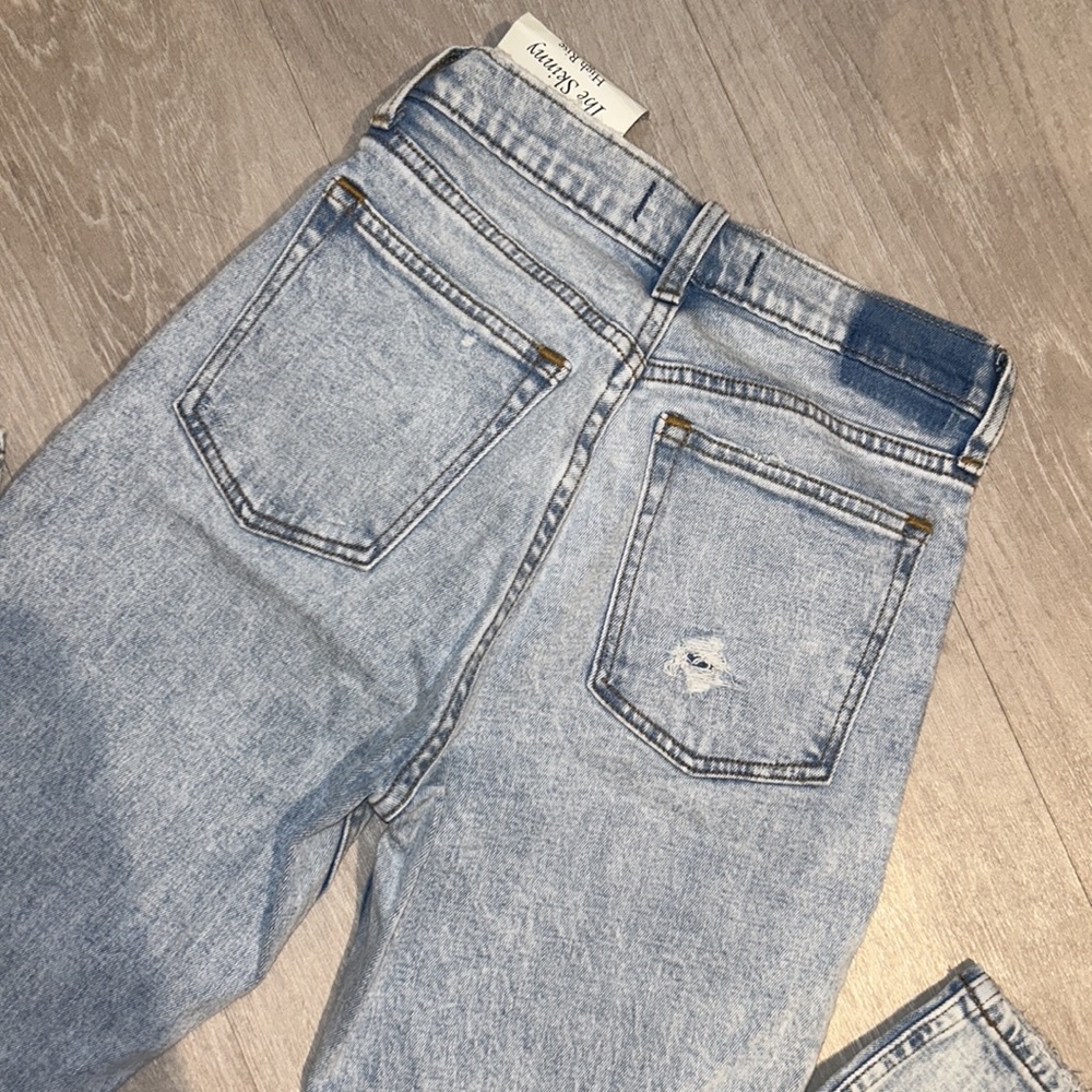 Abercrombie ultra high rise ankle straight jeans - Picture 5 of 6